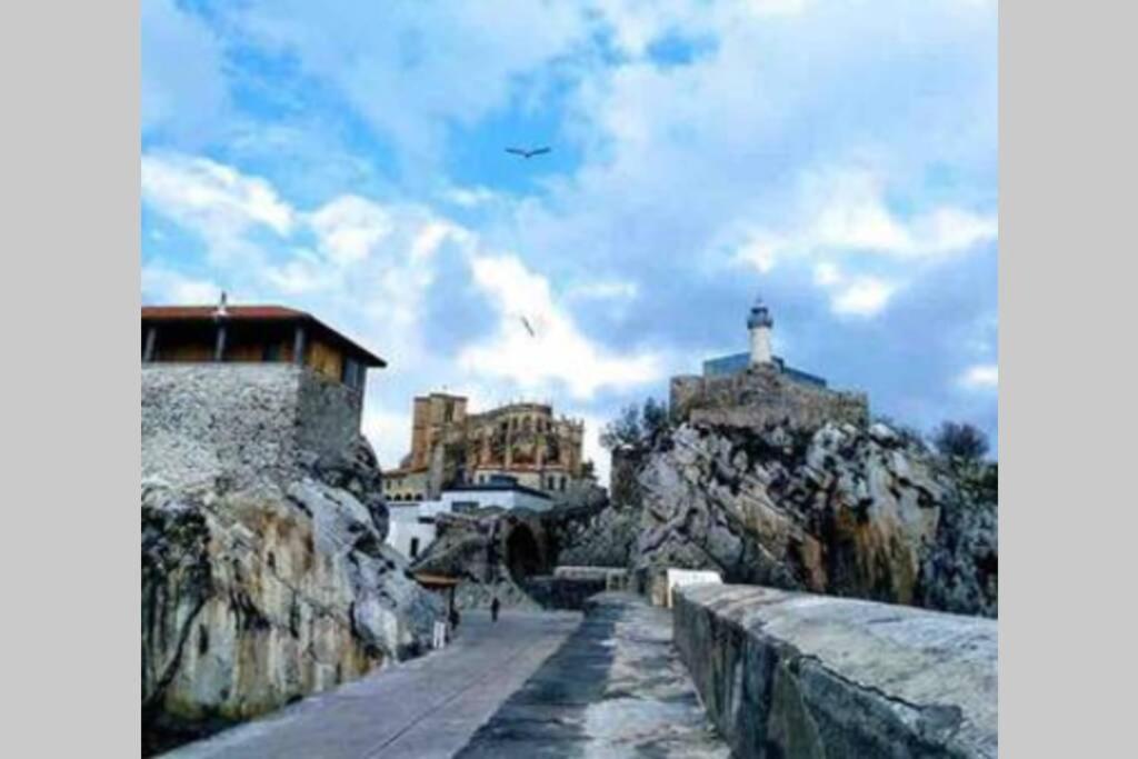 קסטרו אורדיאלס Castro Holidays - Centrico Piscina Urbanizacion Garaje Gratis מראה חיצוני תמונה