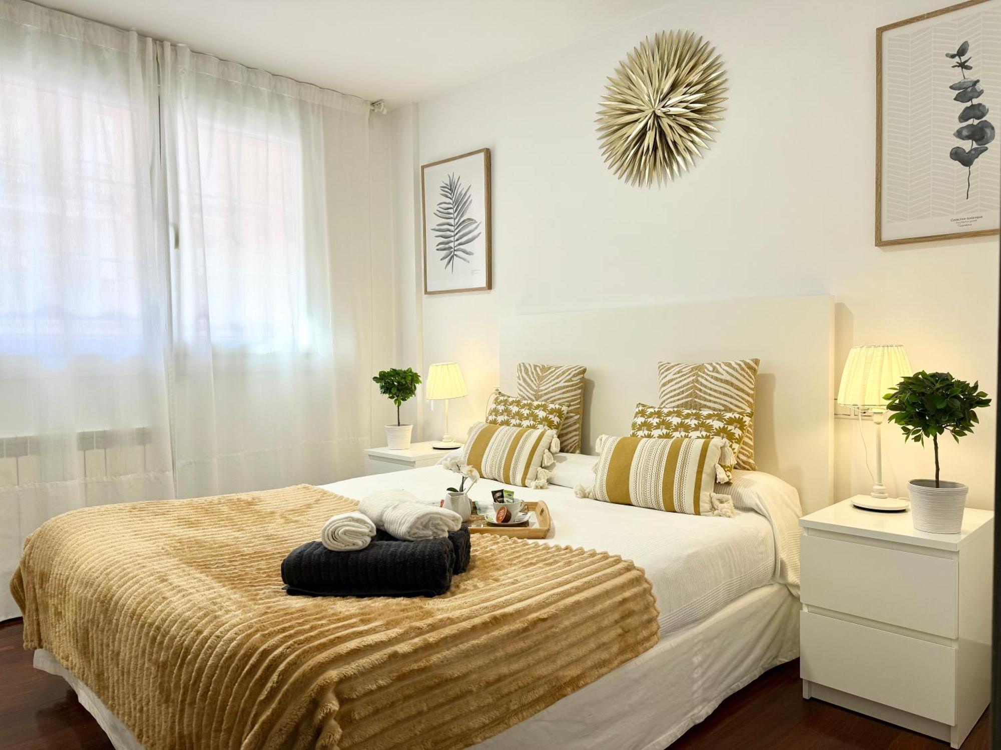 קסטרו אורדיאלס Castro Holidays - Centrico Piscina Urbanizacion Garaje Gratis מראה חיצוני תמונה