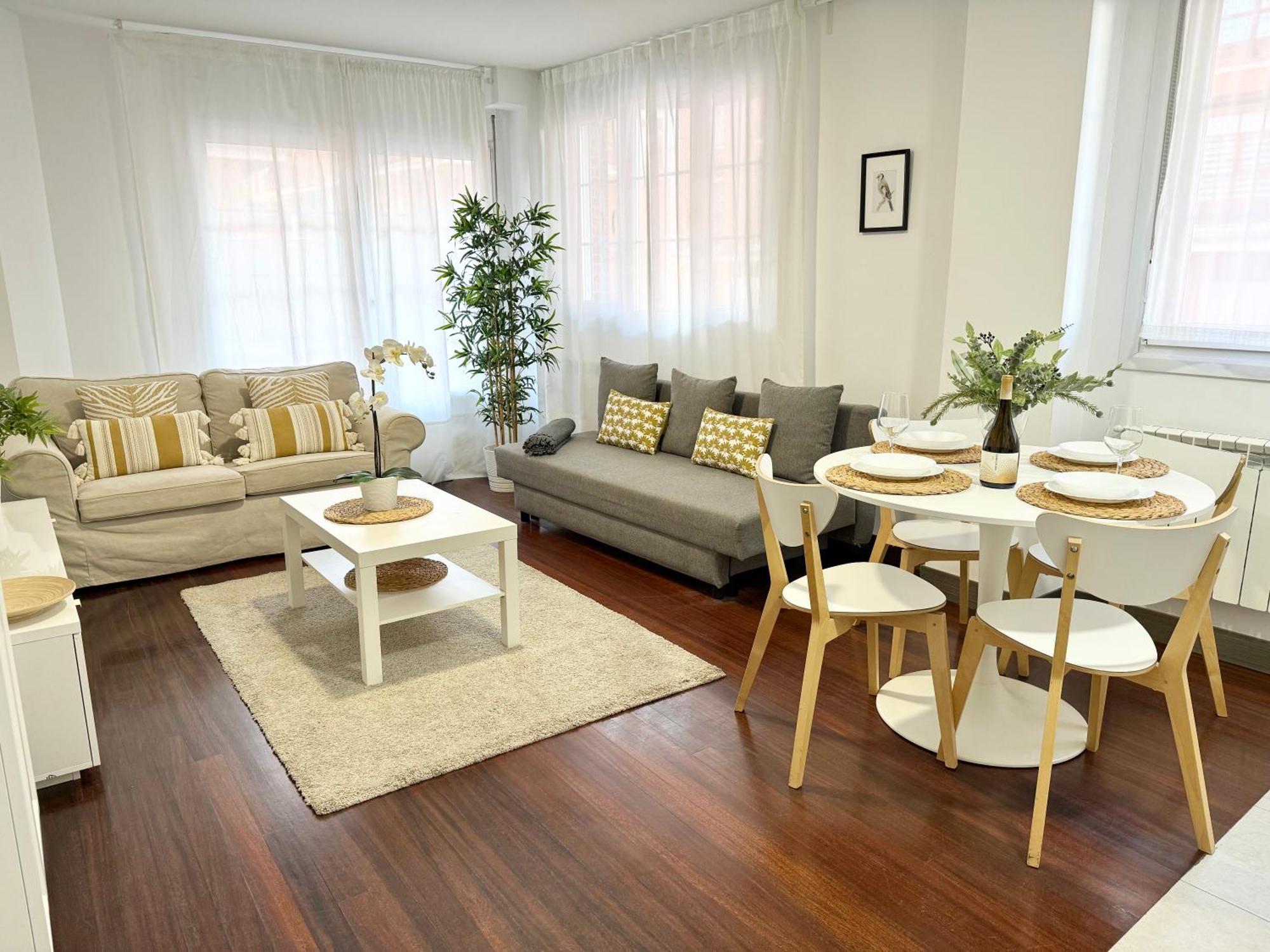 קסטרו אורדיאלס Castro Holidays - Centrico Piscina Urbanizacion Garaje Gratis מראה חיצוני תמונה