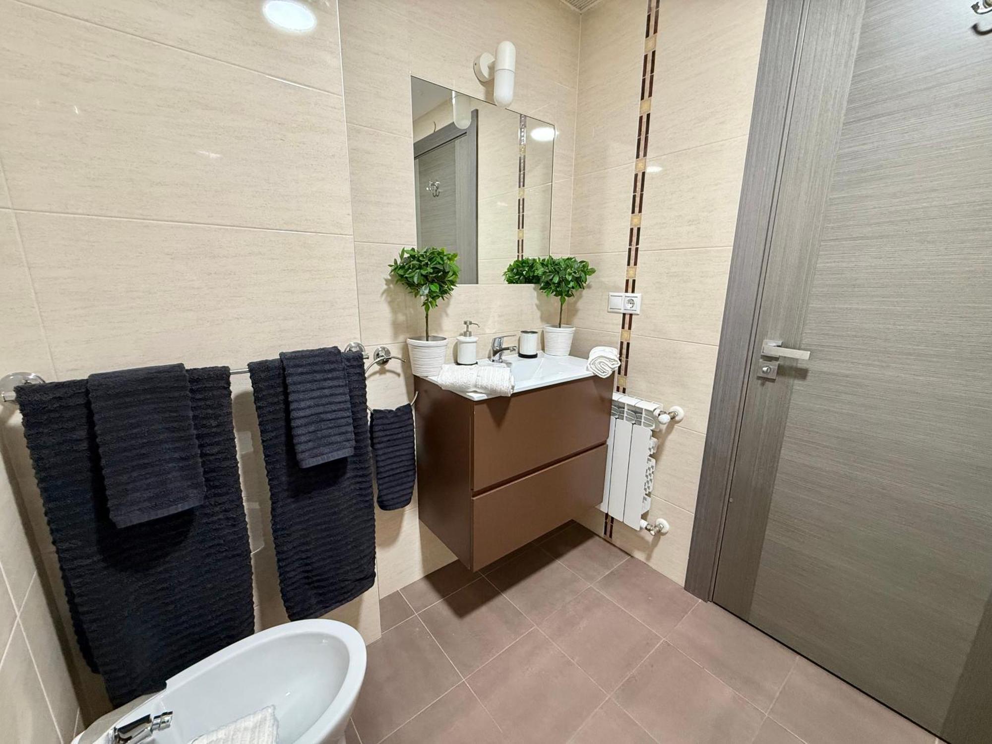 קסטרו אורדיאלס Castro Holidays - Centrico Piscina Urbanizacion Garaje Gratis מראה חיצוני תמונה